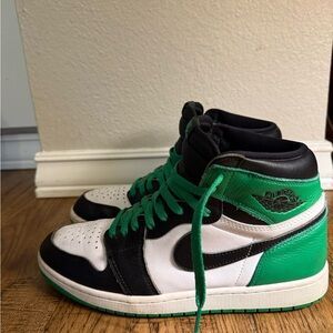 Nike Green and Black Athletic Shoes